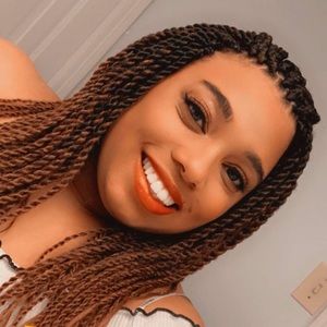 Meet your Posher, Margot